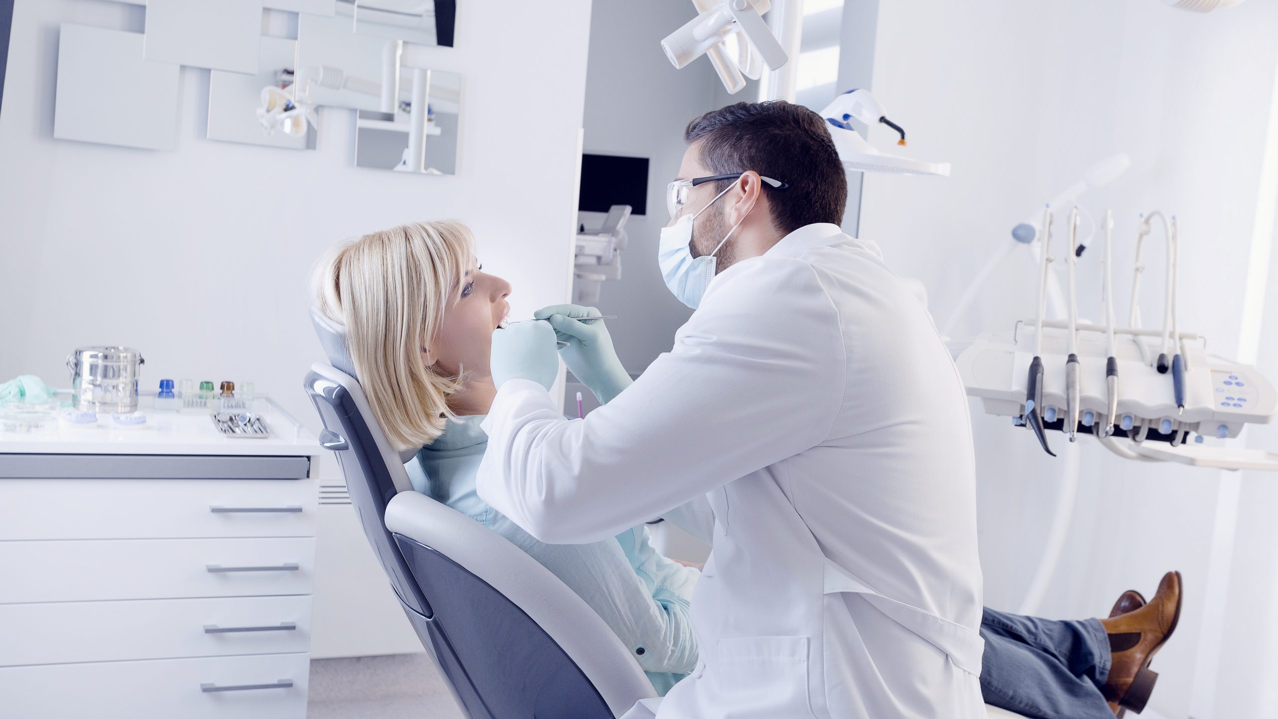 Dentist in Kingston, WA